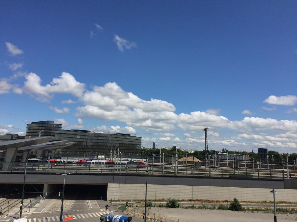 Vienna Apartments Hauptbahnhof Екстер'єр фото